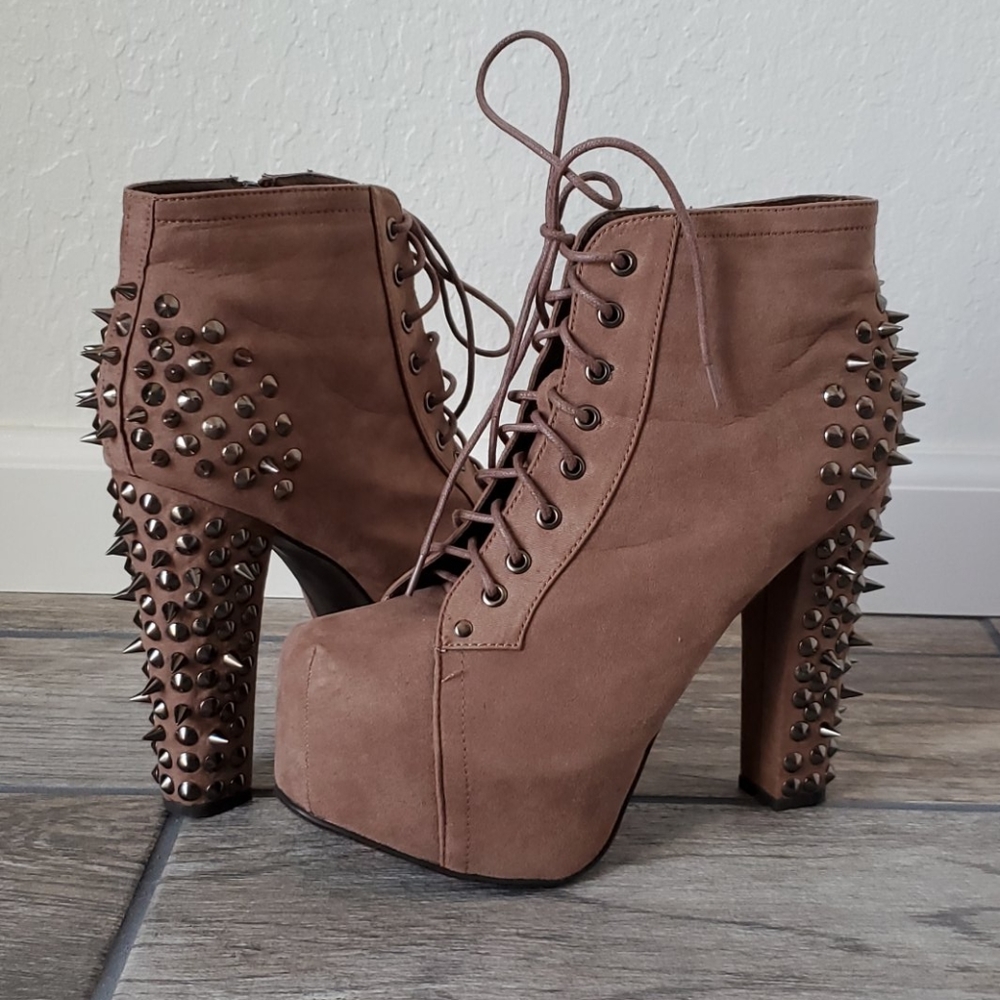 Breckelle's - Britney Ankle Boots - Size:9